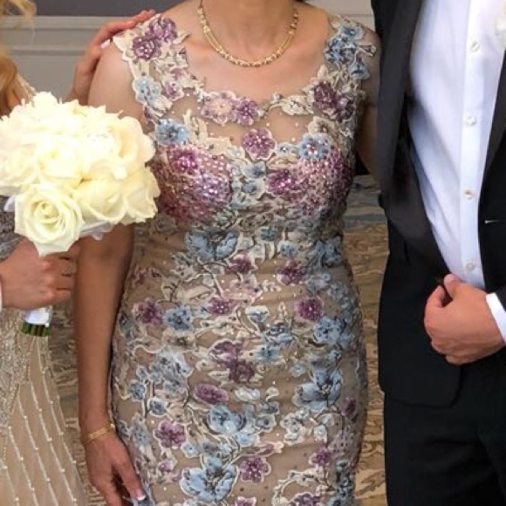 Romance Couture Dress (Size 6)